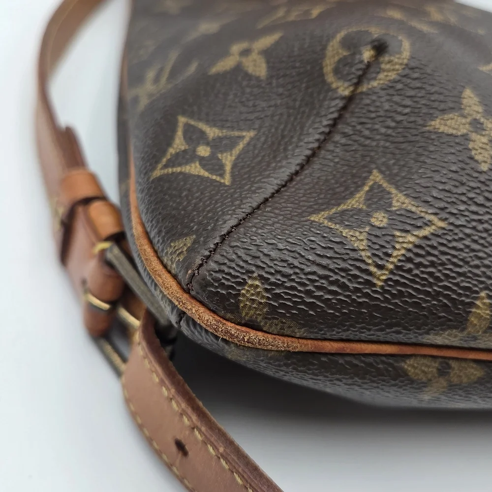Authentic Louis Vuitton Brown Monogram Musette Salsa GM Shoulder Bag